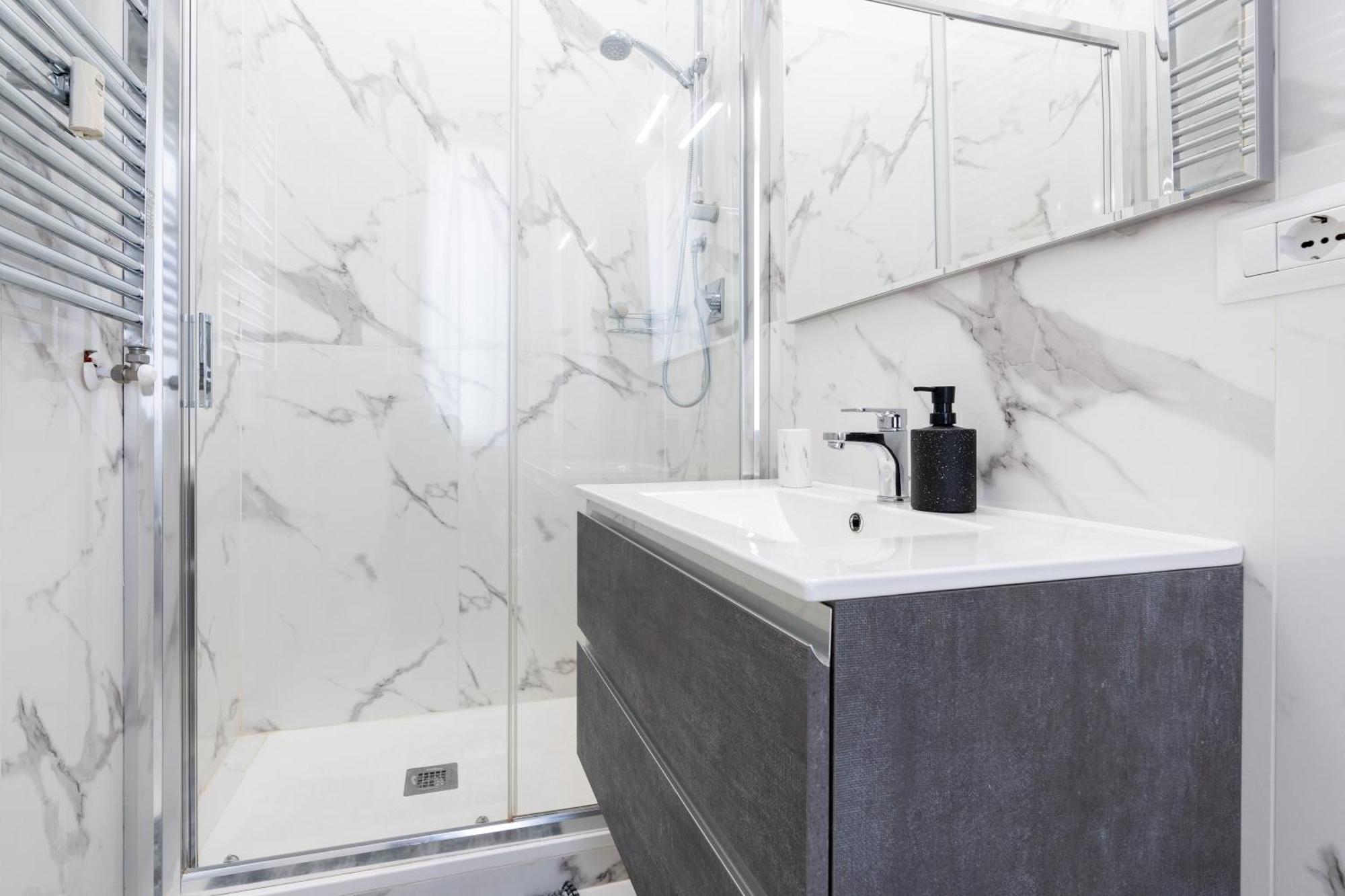 Pensionat Amazing Near To Colosseo And Subway *